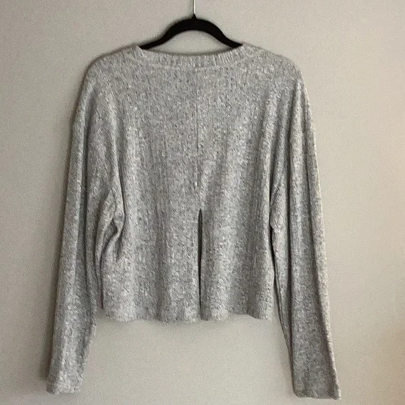 NWT RIBBED LIGHT GRAY TOPSHOP SWEATER SIZE 12 - Picture 2 of 6
